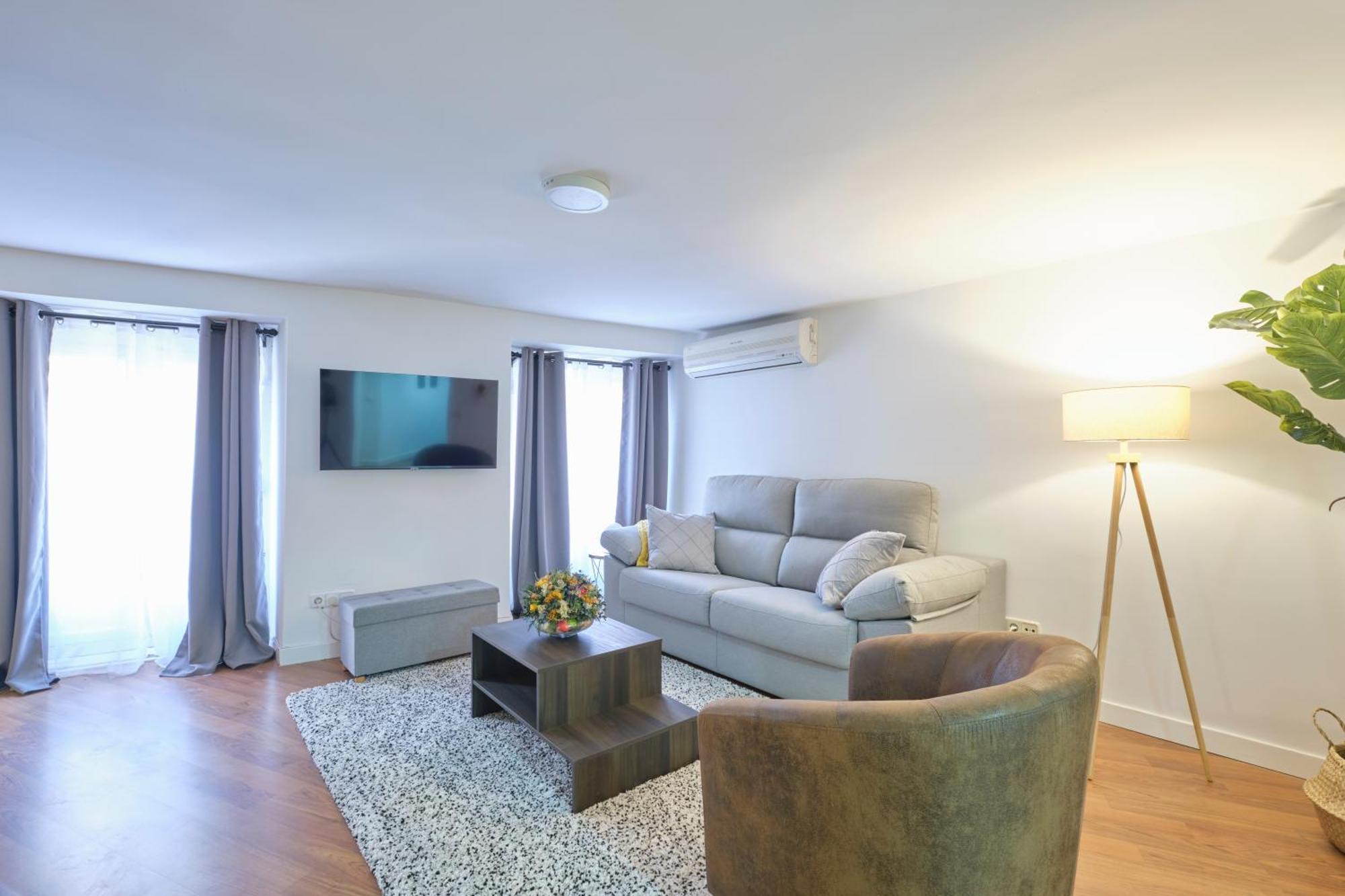 Lovely Apartments - Increible Loft En El Corazon De Madrid Bagian luar foto